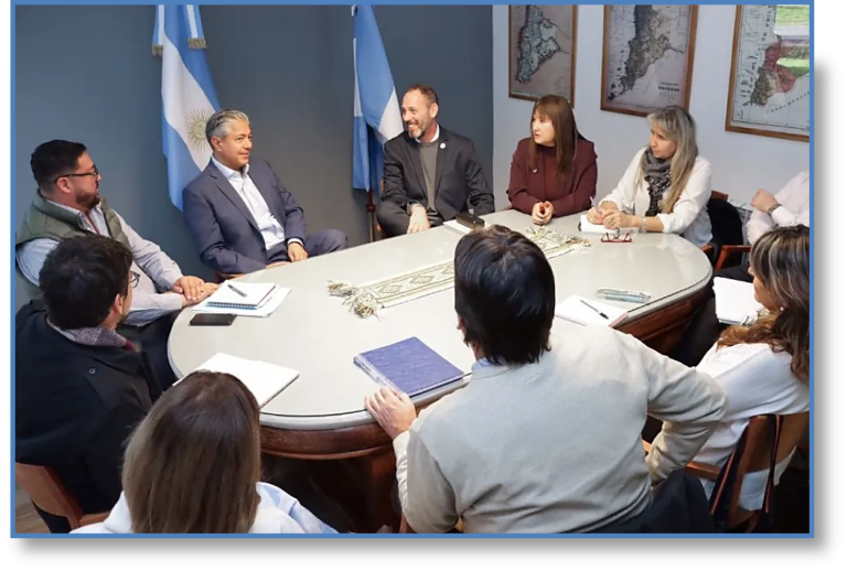 FIGUEROA NUEVAS AUTORIDADES DE LA UNCO